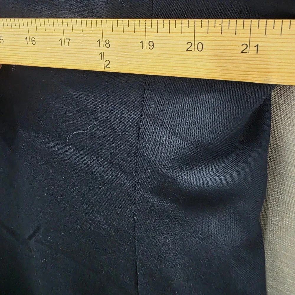 Burberry Mens Navy Blue 100% Wool Blazer Gold Crest Button Sport Coat 42R USA‎